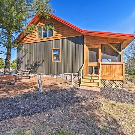 Honey House Cabin - A Quiet Countryside Retreat! Nappanee المظهر الخارجي الصورة